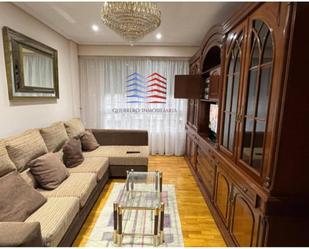 Living room of Apartment for sale in Ourense Capital   with Storage room, Furnished and Balcony