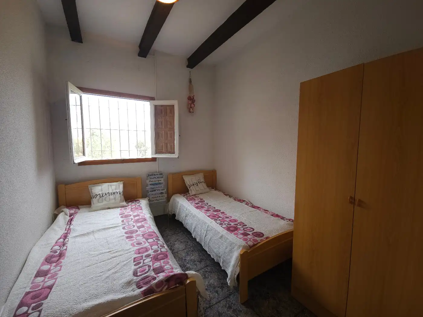 Dormitori de Casa o xalet en venda en L'Ametlla de Mar  amb Jardí privat, Terrassa i Traster