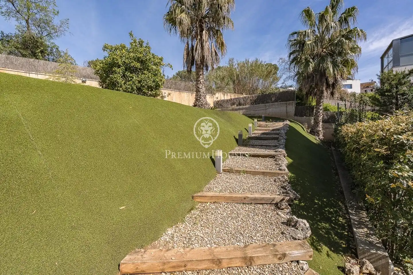 Houses for sale in Sant Cugat del Vallès  with Air Conditioner, Heating and Private garden