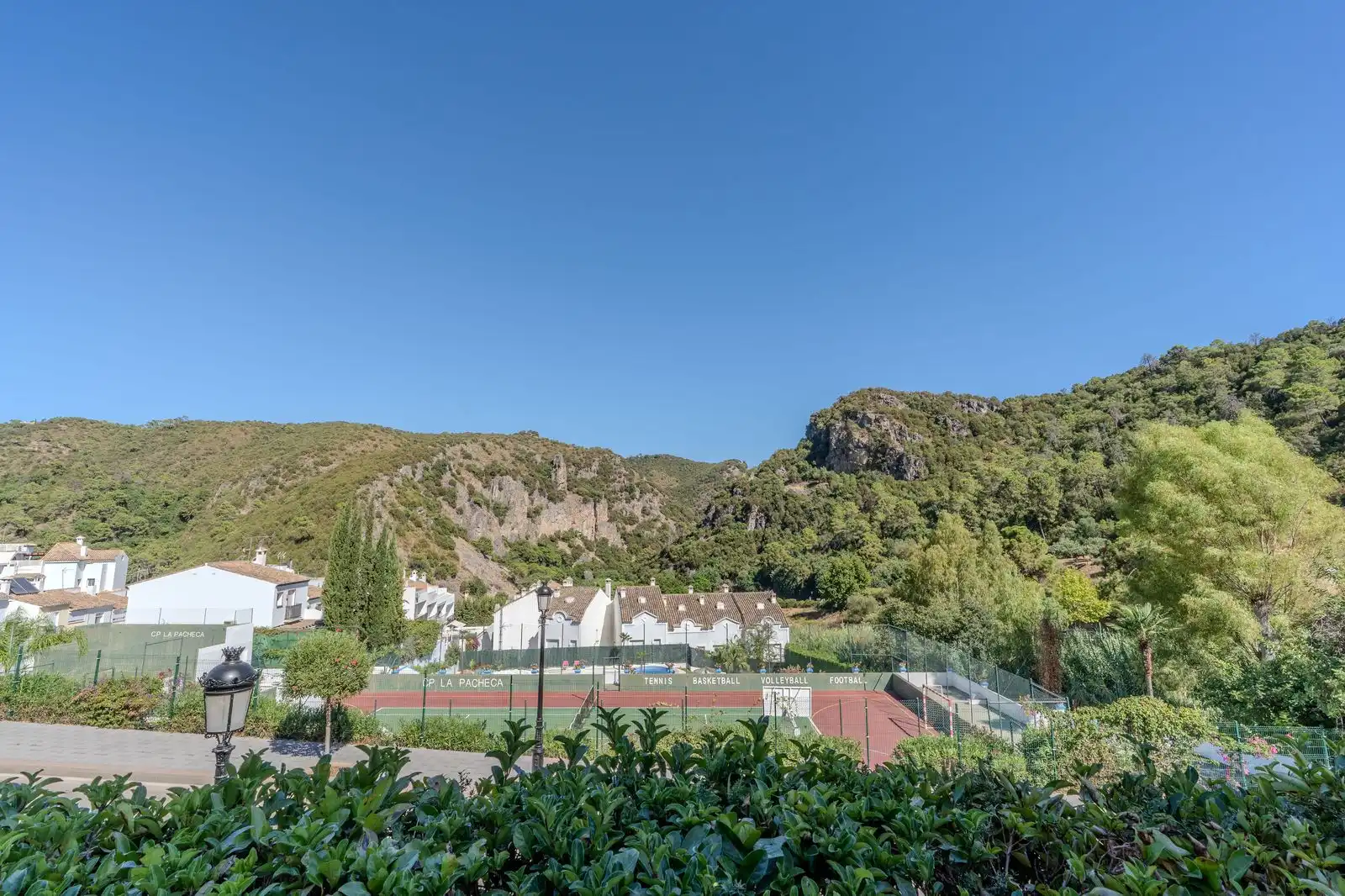 Apartments for rent in Benahavís pueblo
