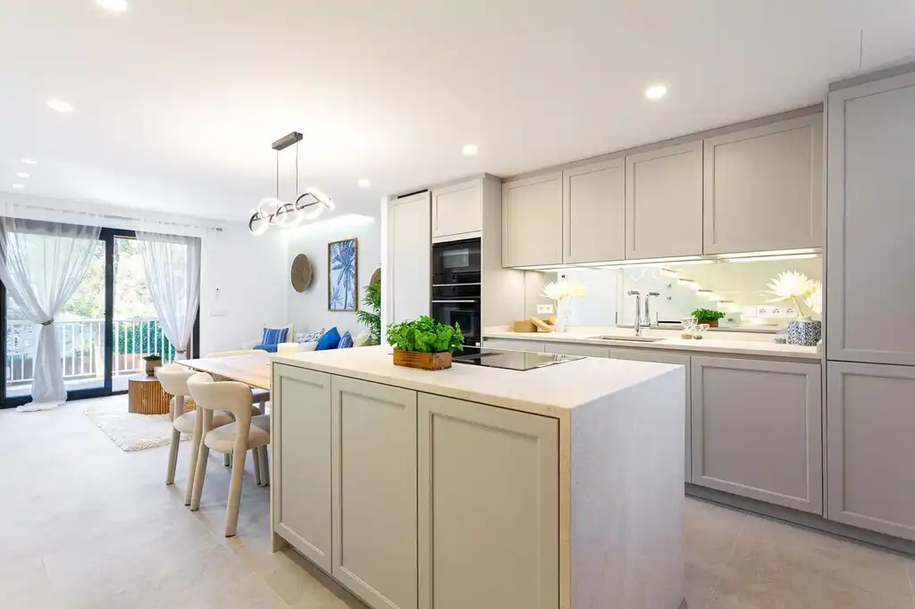 Kitchen of Apartments for sale in Calvià  with Air Conditioner, Terrace and Furnished