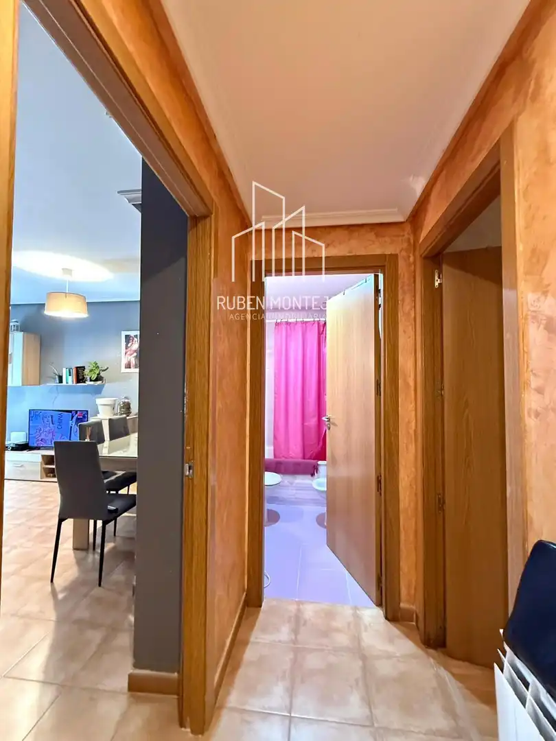 Piso en venta en Castellanos de Moriscos con Calefacción, Horno y Lavadora