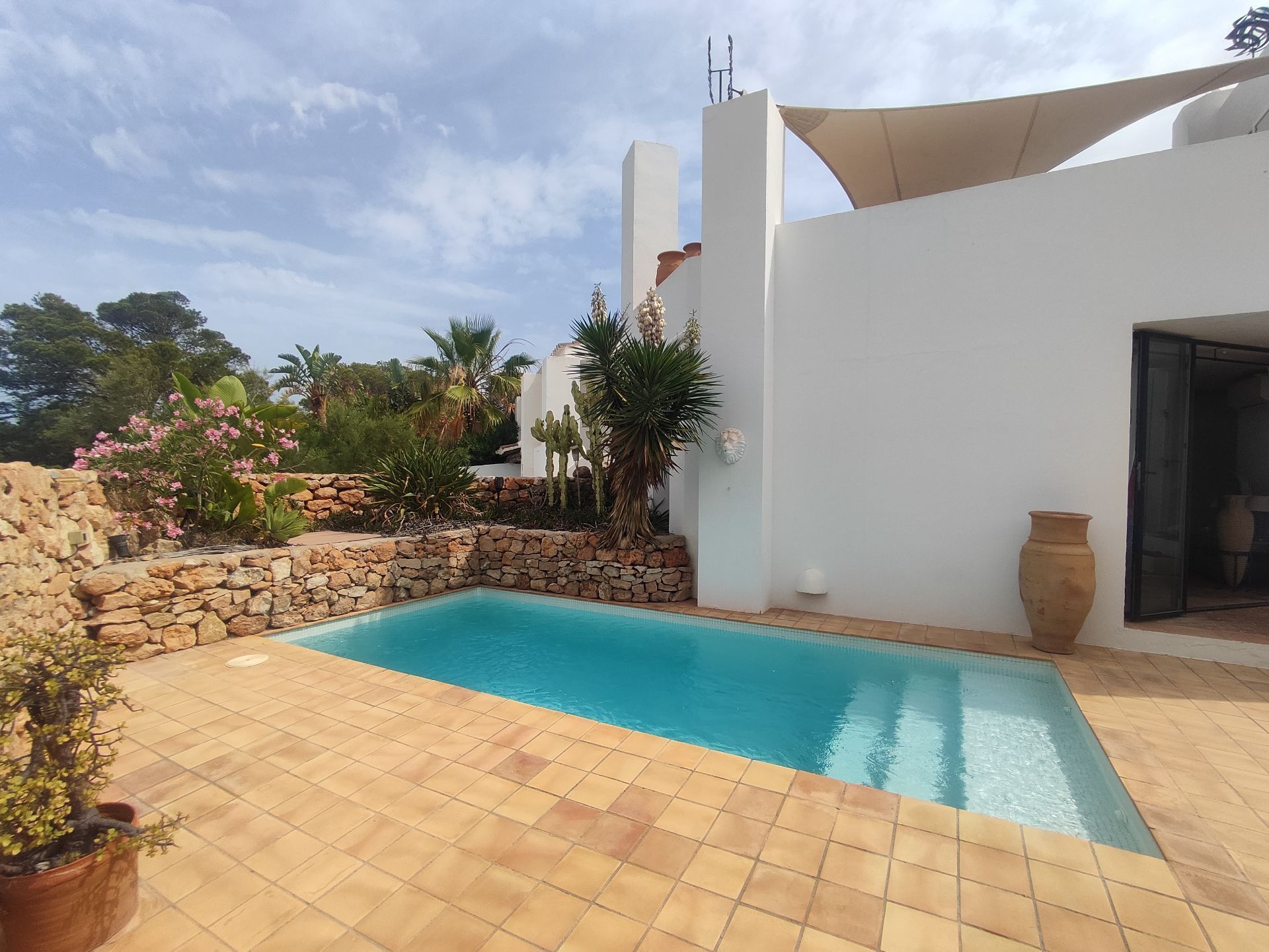 Piscina de Casa o xalet en venda en Sant Josep de sa Talaia amb Aire condicionat, Calefacció i Jardí privat