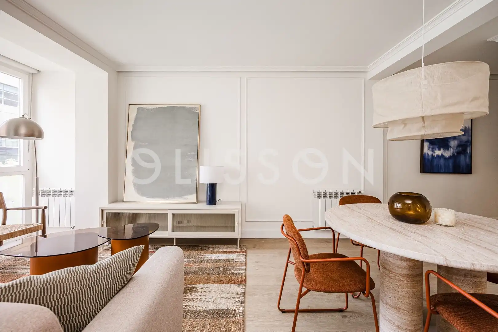 Sala d'estar de Apartament en venda en  Madrid Capital amb Aire condicionat, Calefacció i Moblat