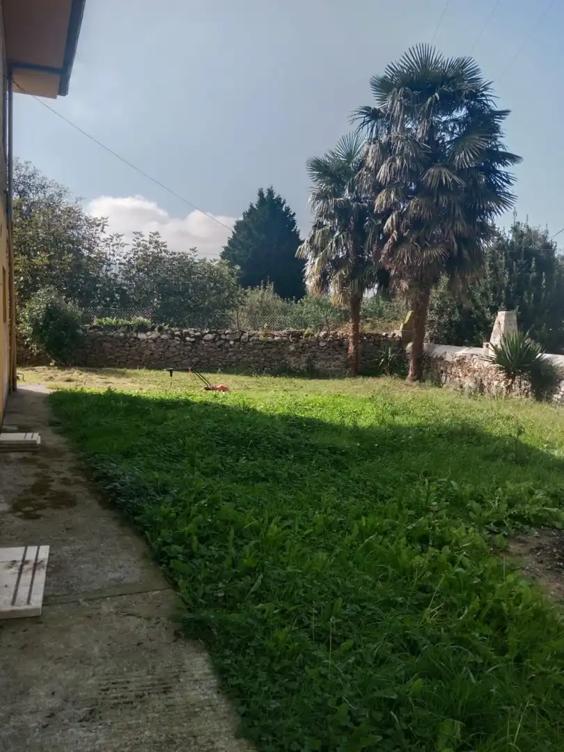 Casa o chalet en venta en Hazas de Cesto con Jardín privado, Trastero y Amueblado