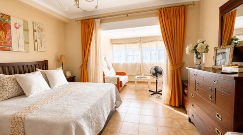 Foto 5 de Ático en venta en Puerto Deportivo, Fuengirola