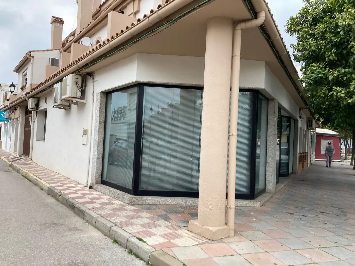 Local comercial en alquiler en Los Barrios, imagen 4