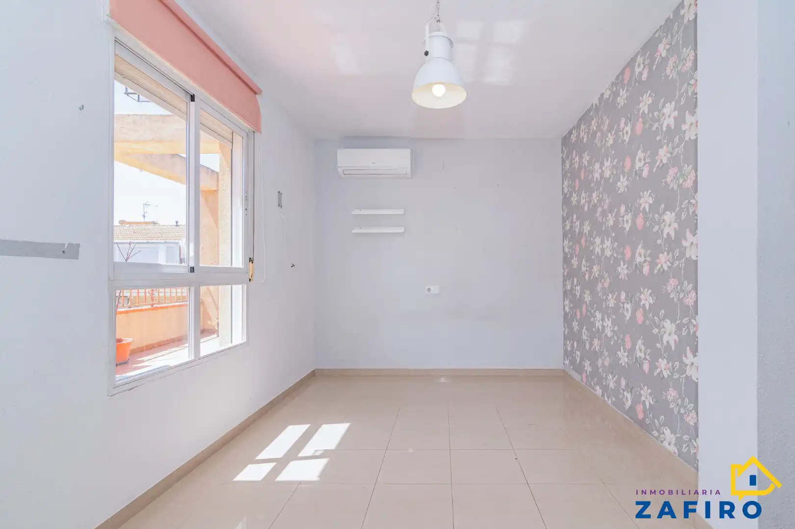 Penthouse with terrace for sale in Casco Histórico, imagen 15