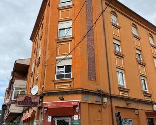 Vista exterior de Apartament en venda en San Andrés del Rabanedo amb Calefacció i Parquet