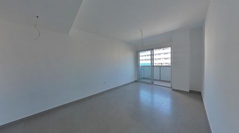Foto 2 de Piso en venta en C/ Plus Ultra - Conjunto Res Grupo Simancas - , Centro Histórico, Gandia