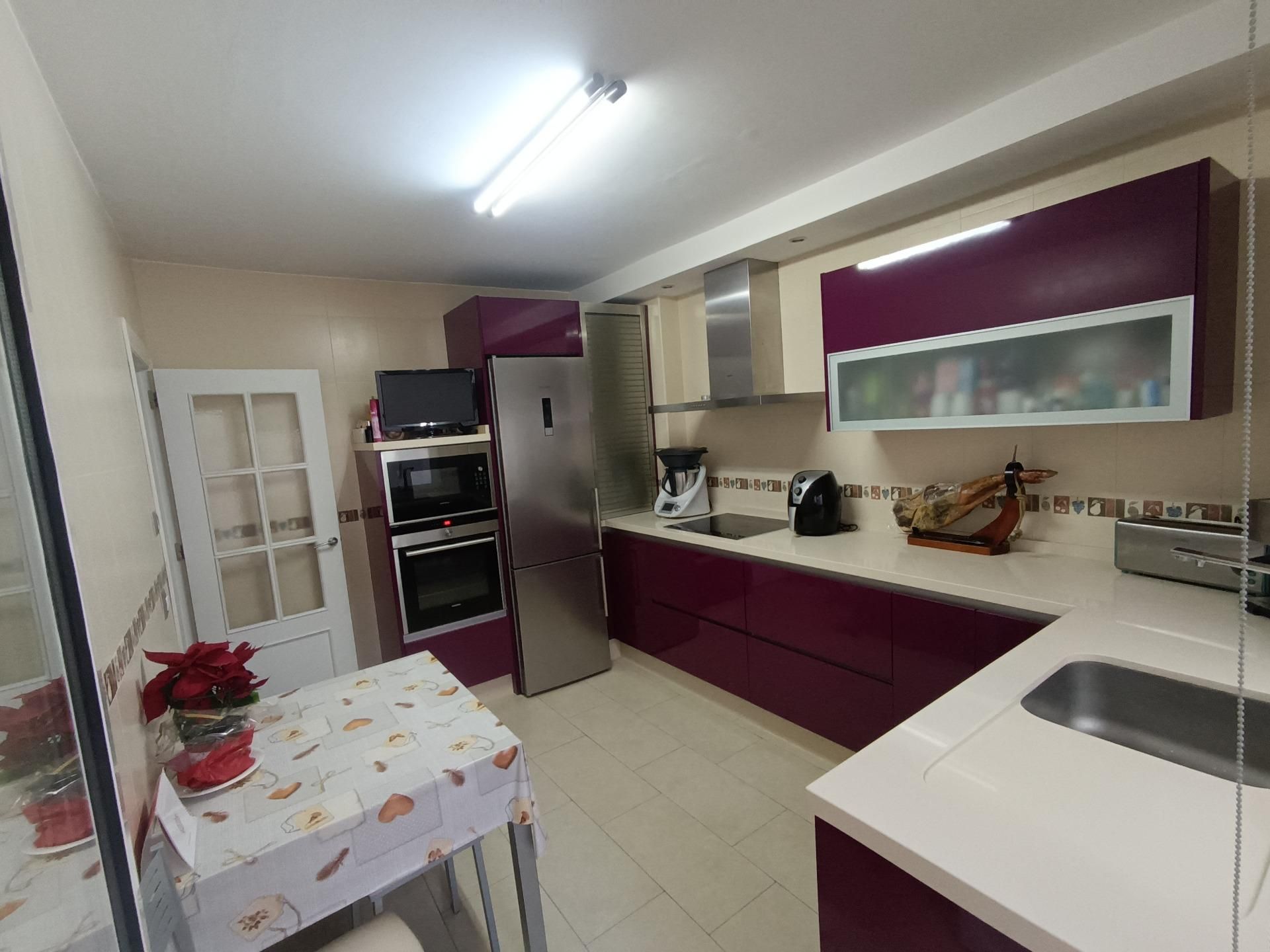 Cuina de Casa o xalet en venda en La Unión amb Aire condicionat, Terrassa i Traster