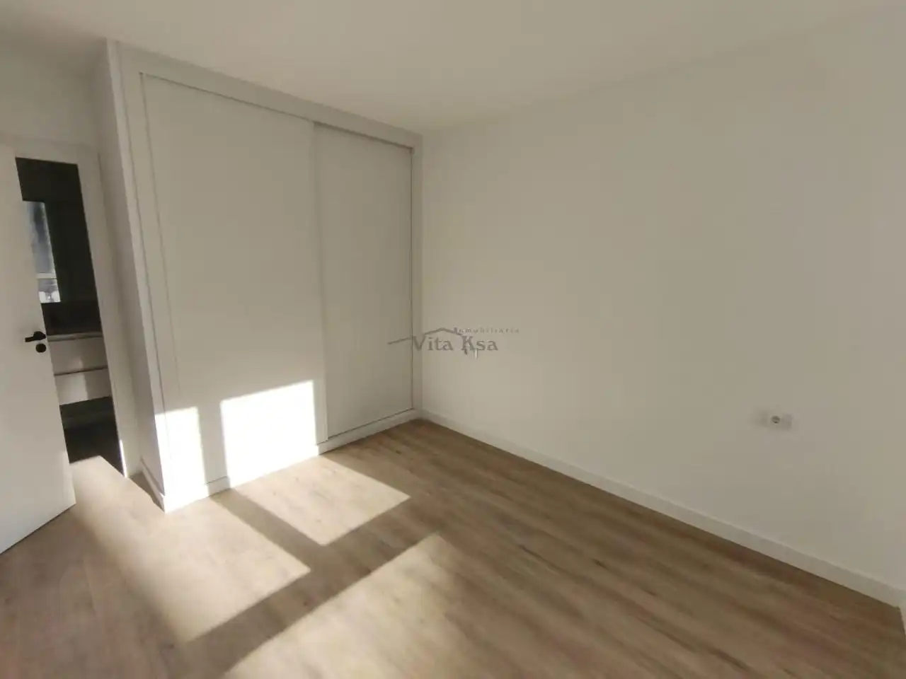 Dormitori de Apartament en venda en Ourense Capital  amb Calefacció i Balcó