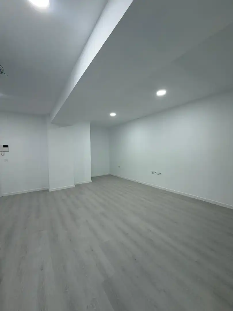 Flat for sale in  Madrid Capital  with Air Conditioner, Heating and Terrace