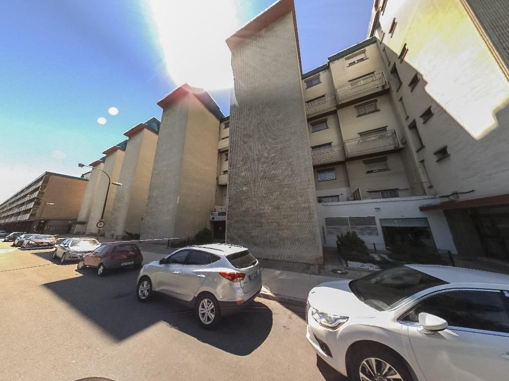 Vista exterior de Pis en venda en  Zaragoza Capital amb Jardí privat i Terrassa