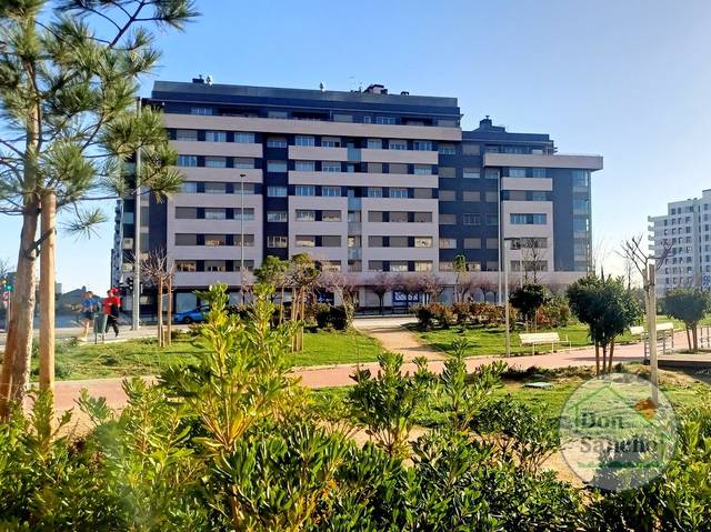 Piso en Venta en Ciudad de la Comunicación - Arco Ladrillo