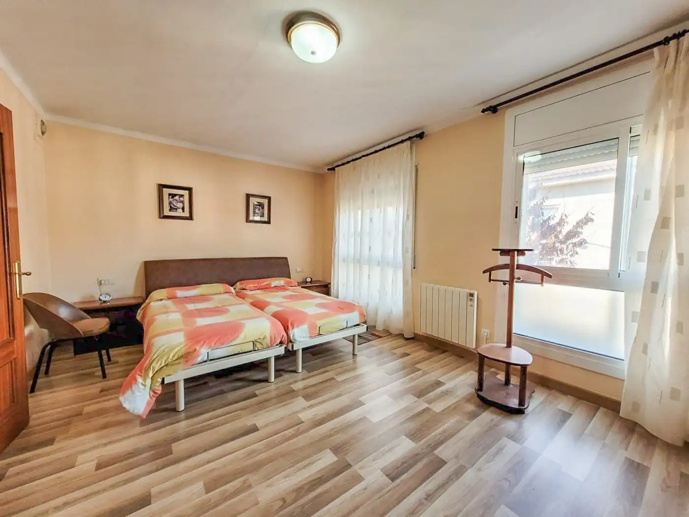 Habitación de Casa o chalet en venta en Esparreguera con Aire acondicionado, Terraza y Amueblado