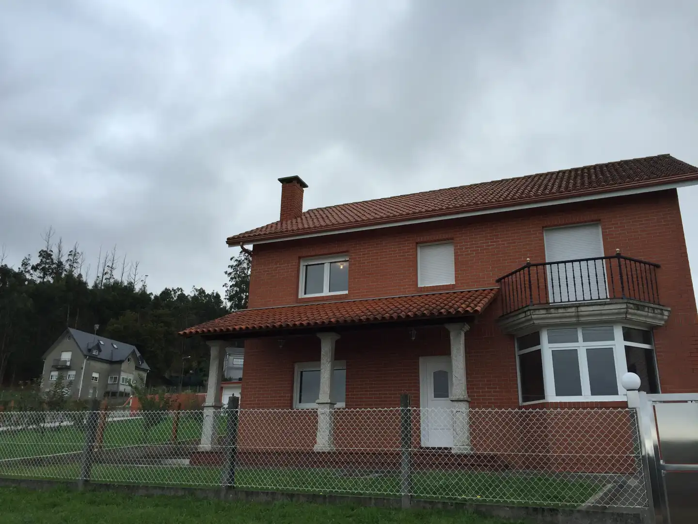 Exterior view of Houses for sale in Santiago de Compostela   with Furnished