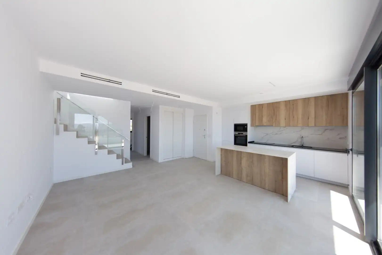 Cocina de Ático de alquiler en Finestrat con Aire acondicionado, Calefacción y Jardín privado