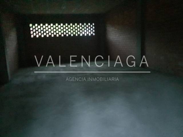 Local comercial en Venta en Zizurkil Núcleo Gunea en Zizurkil