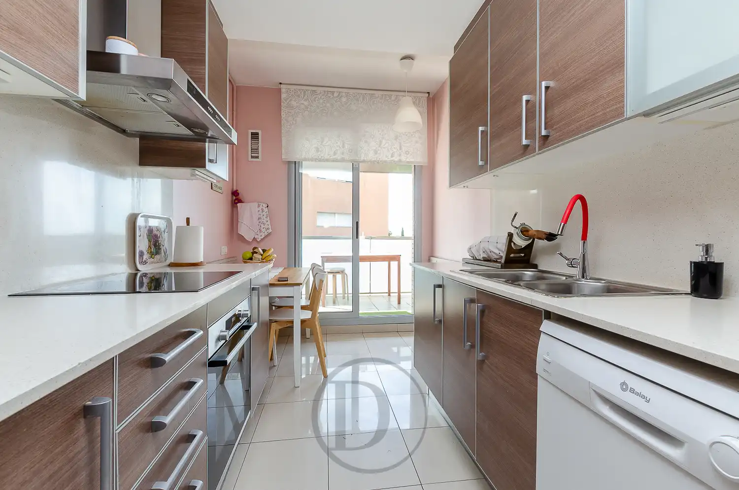 Küche von Wohnung zum Verkauf in Esplugues de Llobregat mit Klimaanlage, Terrasse und Balkon