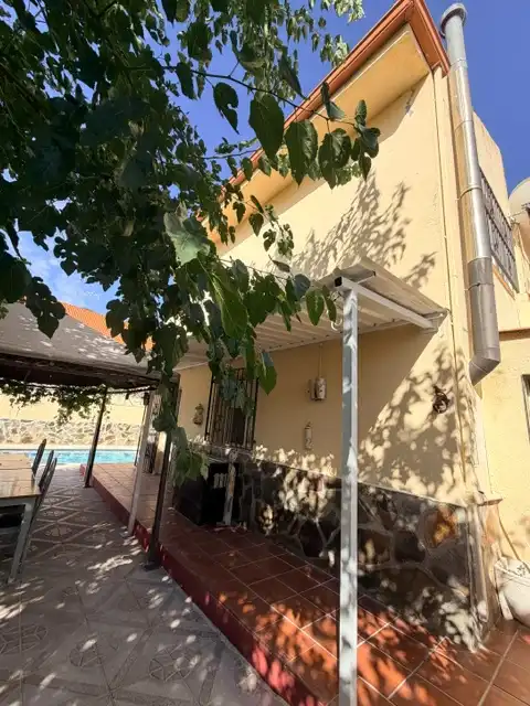 Terraza de Casa o chalet en venta en Las Ventas de Retamosa con Aire acondicionado, Calefacción y Jardín privado