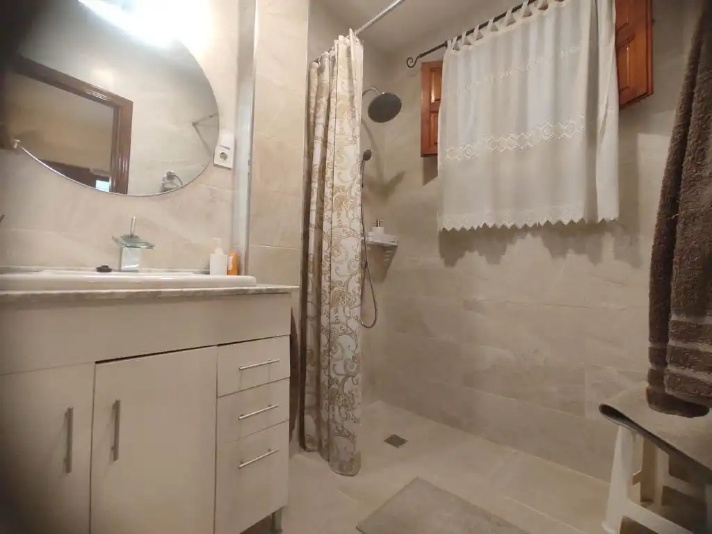 Baño de Casa o chalet de alquiler en Sagunto / Sagunt con Aire acondicionado, Calefacción y Amueblado