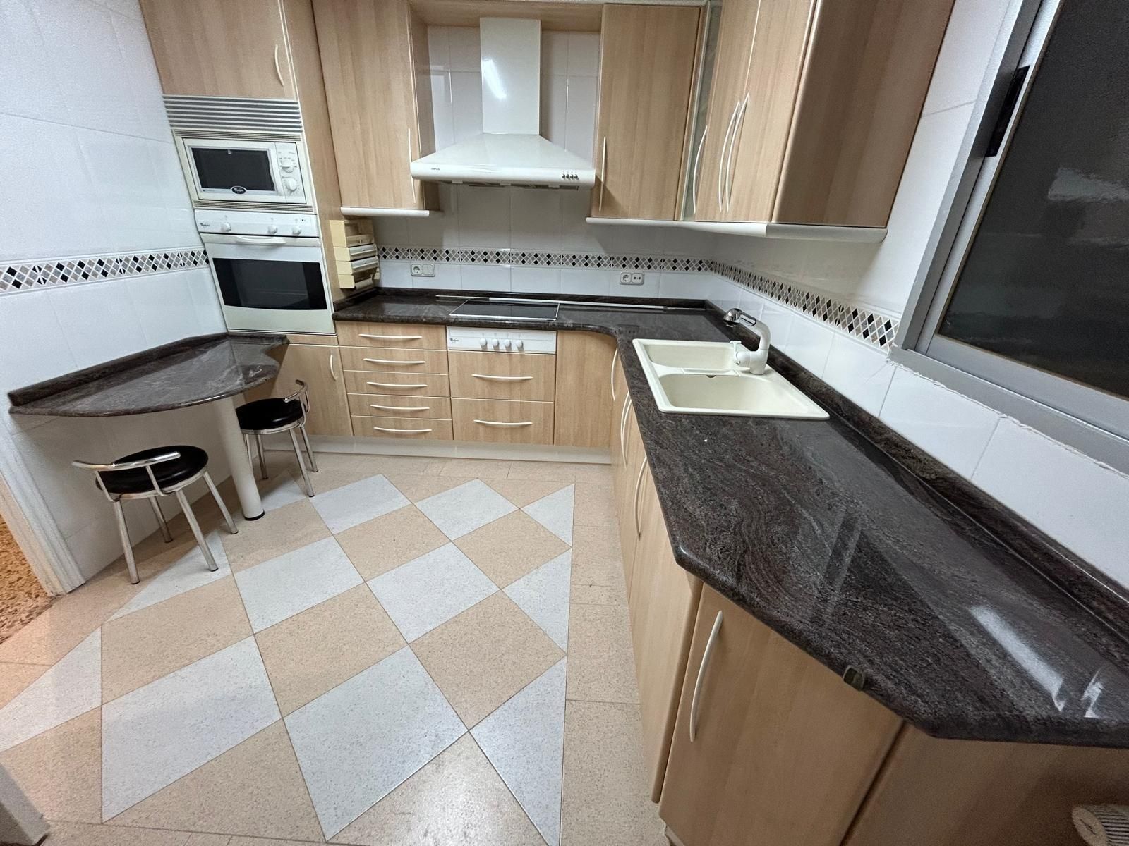 Kitchen of Flat for sale in La Pobla Llarga  with Heating and Terrace