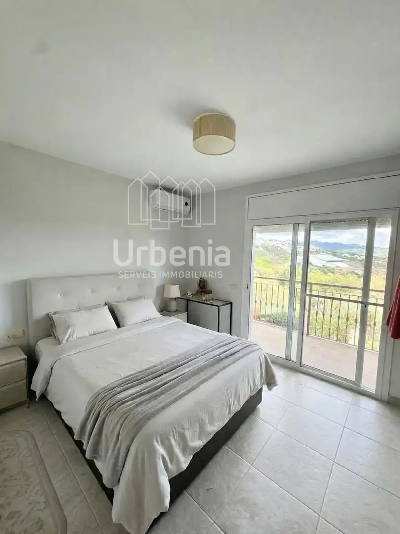 Casa con piscina in vendita a Sant Cebrià de Vallalta, imagen 5