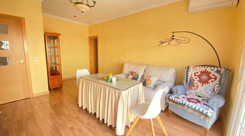 Foto 3 de Piso en venta en Colores -  Entreparques, Sevilla