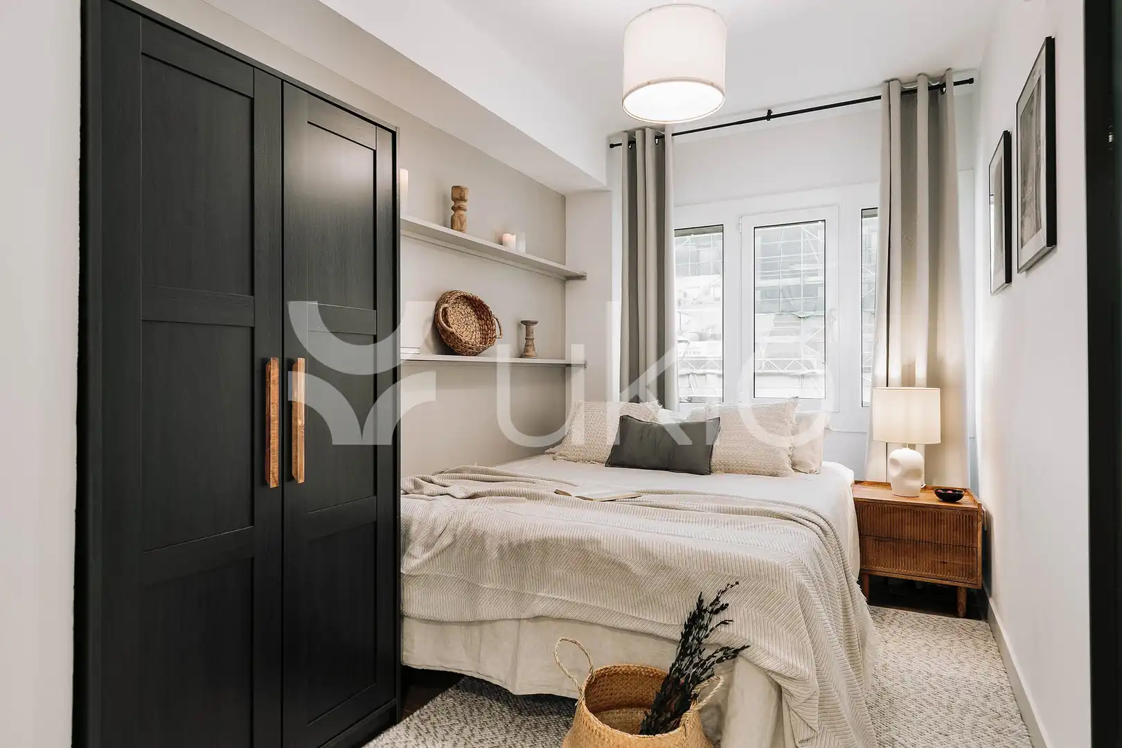 Habitación de Apartamento de alquiler en Barcelona con Aire acondicionado, Amueblado y Horno