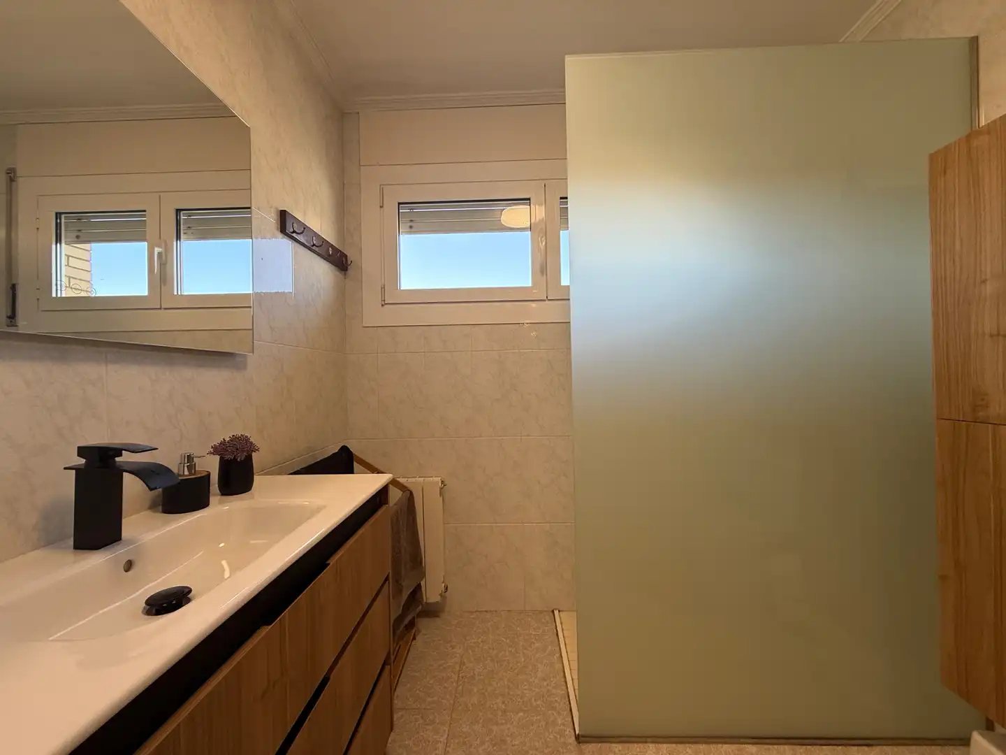 Baño de Casa o chalet en venta en Besalú con Aire acondicionado, Calefacción y Jardín privado