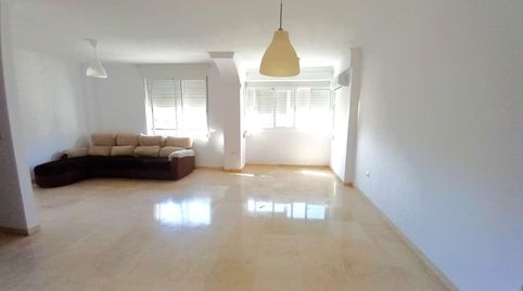 Foto 2 de Piso en venta en Vallesequillo, Jerez de la Frontera