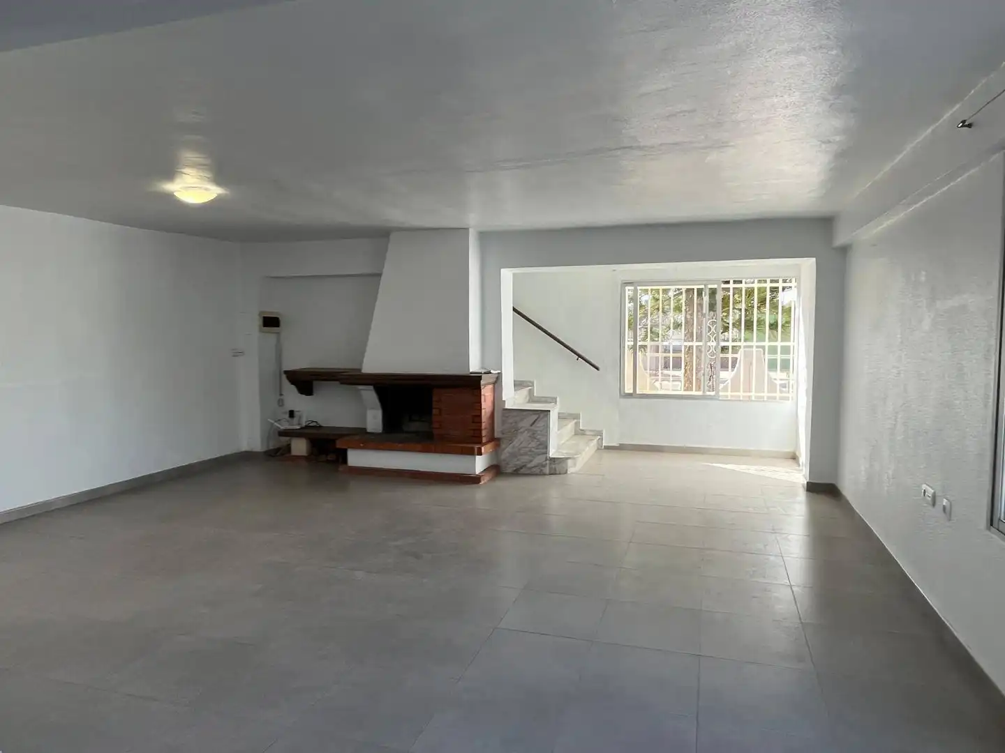 Casa o chalet en venta en Elche / Elx con Aire acondicionado, Jardín privado y Trastero