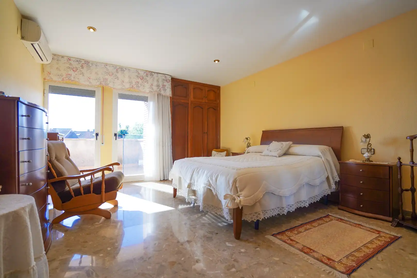 Dormitori de Casa o xalet en venda en Tarragona amb Aire condicionat, Calefacció i Jardí privat