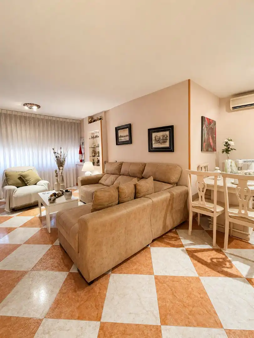Living room of Flat for sale in Mejorada del Campo  with Air Conditioner, Heating and Terrace