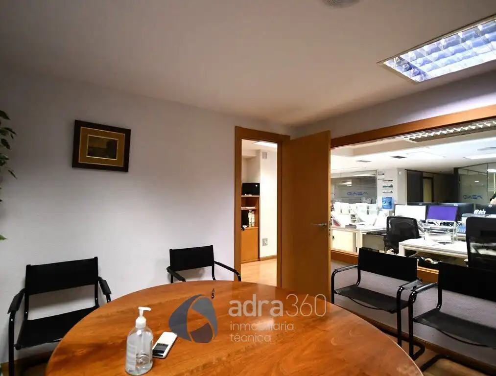 Office for rent in  Logroño