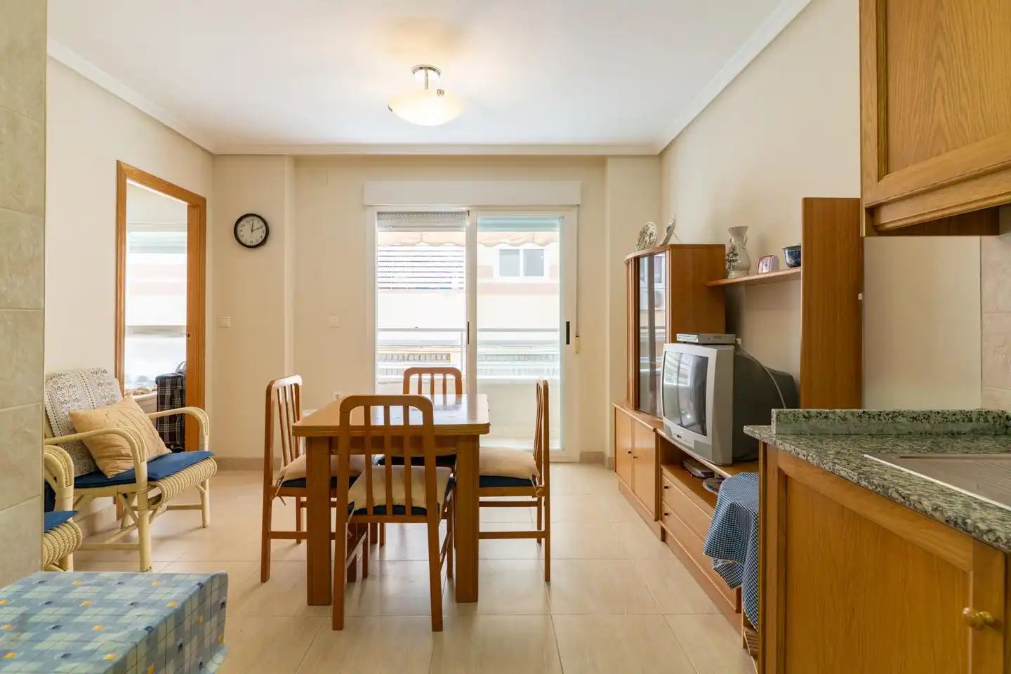 Comedor de Apartamento en venta en Santa Pola con Terraza, Trastero y Amueblado