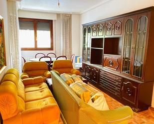 Living room of Flat for sale in Zamora Capital   with Heating, Private garden and Terrace