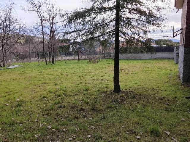 Terreno residencial en Venta en El Hoyo de Pinares