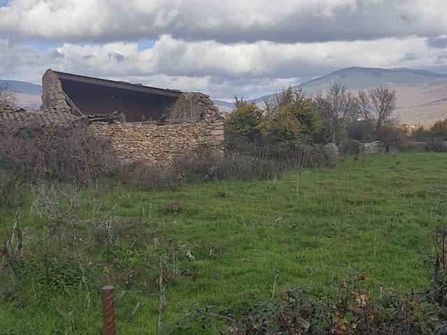 Terreno industrial en Venta en Calle Capellanía, 15 en Piñuécar-Gandullas