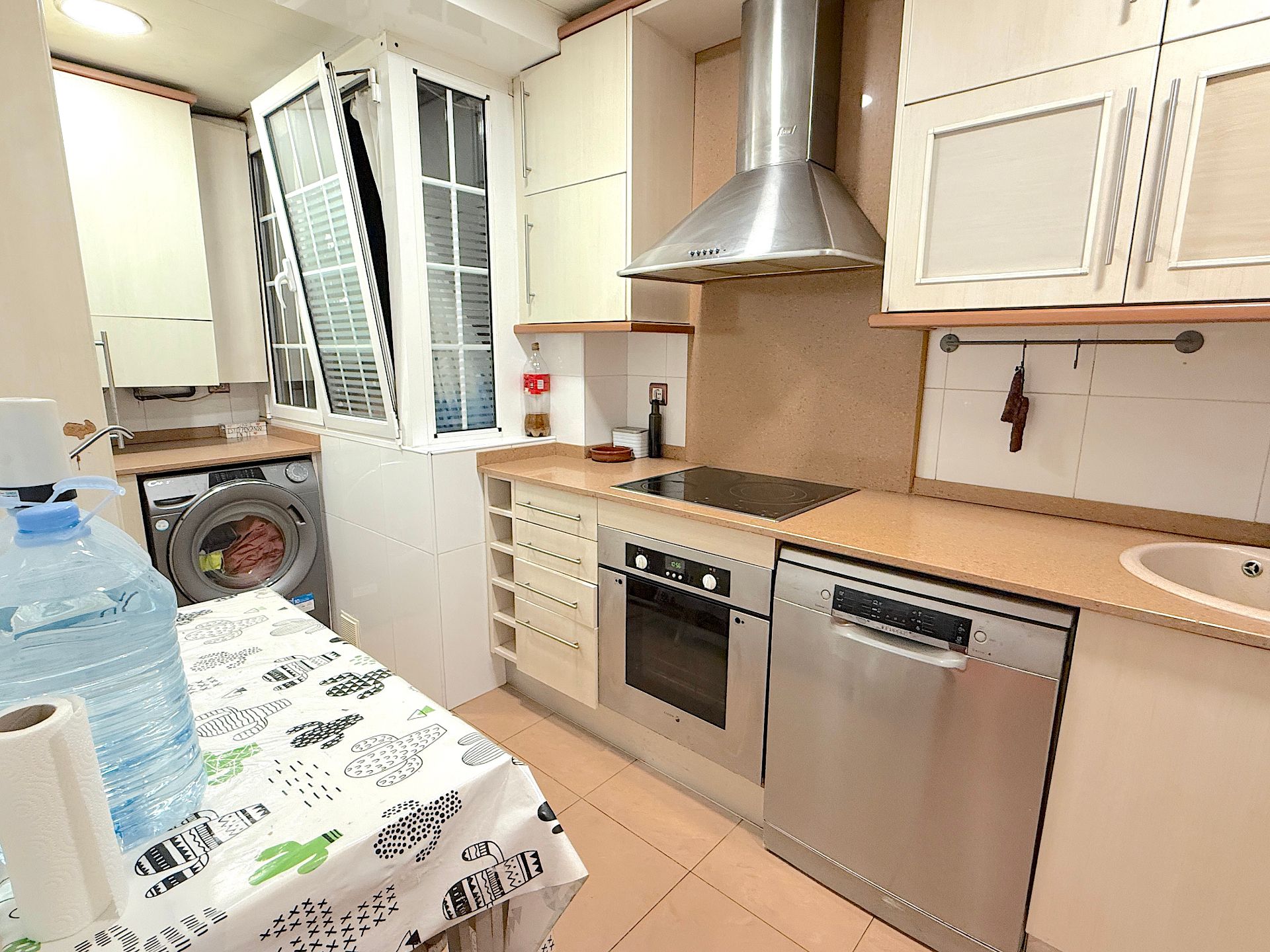 Cuina de Pis en venda en Rubí amb Aire condicionat, Calefacció i Parquet