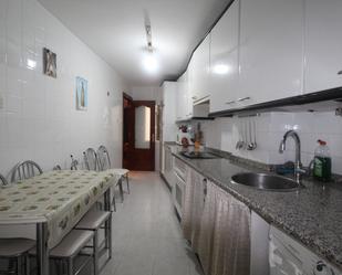 Cuina de Pis en venda en Ugao- Miraballes amb Terrassa, Traster i Alarma