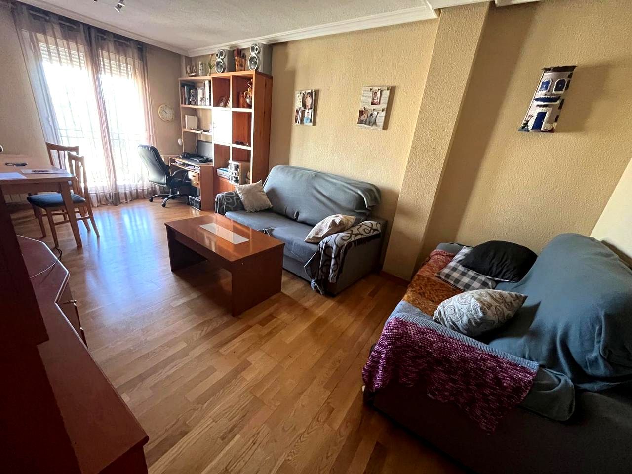 Living room of Flat for sale in Carbajosa de la Sagrada  with Heating