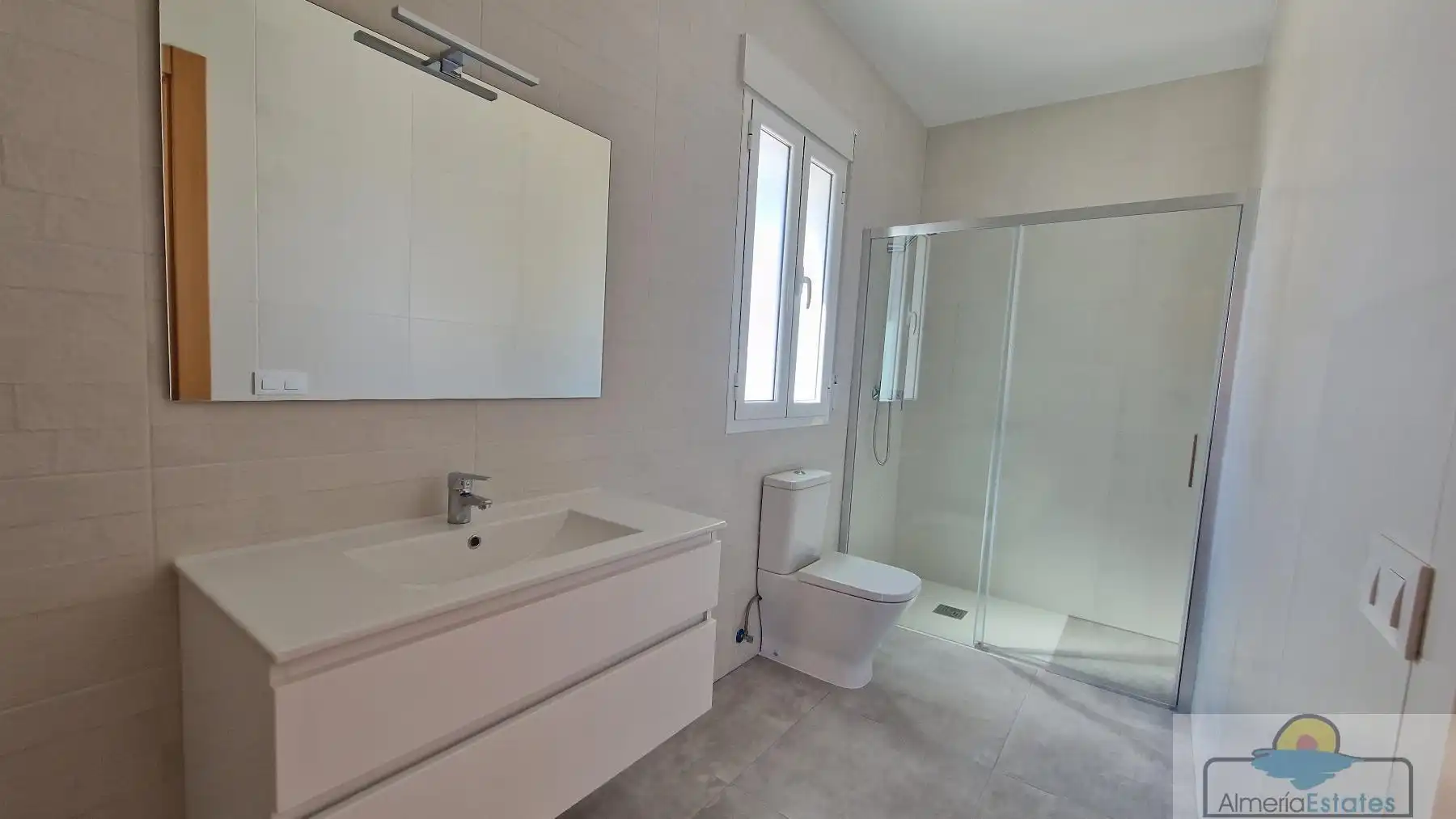 Baño de Casa o chalet de alquiler en Arboleas con Terraza