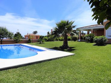 Maison avec piscine à vendre à Estepona Pueblo