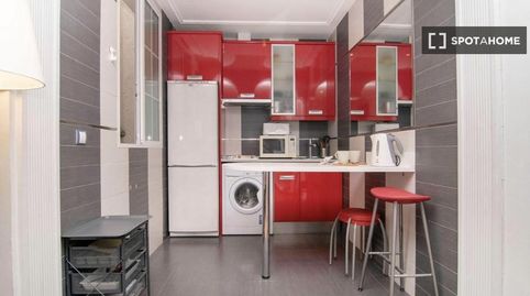 Foto 5 de Habitació a Pacífico, Madrid Capital