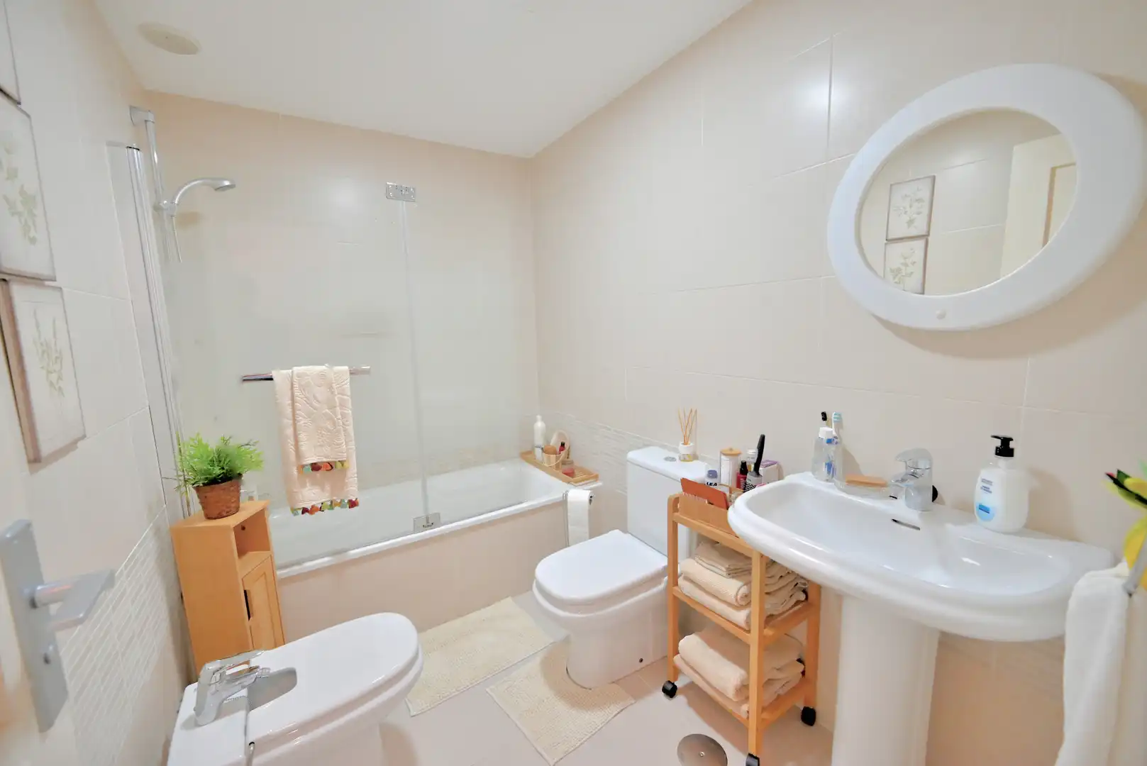 Bany de Apartament en venda en Benalmádena amb Aire condicionat, Piscina i Balcó