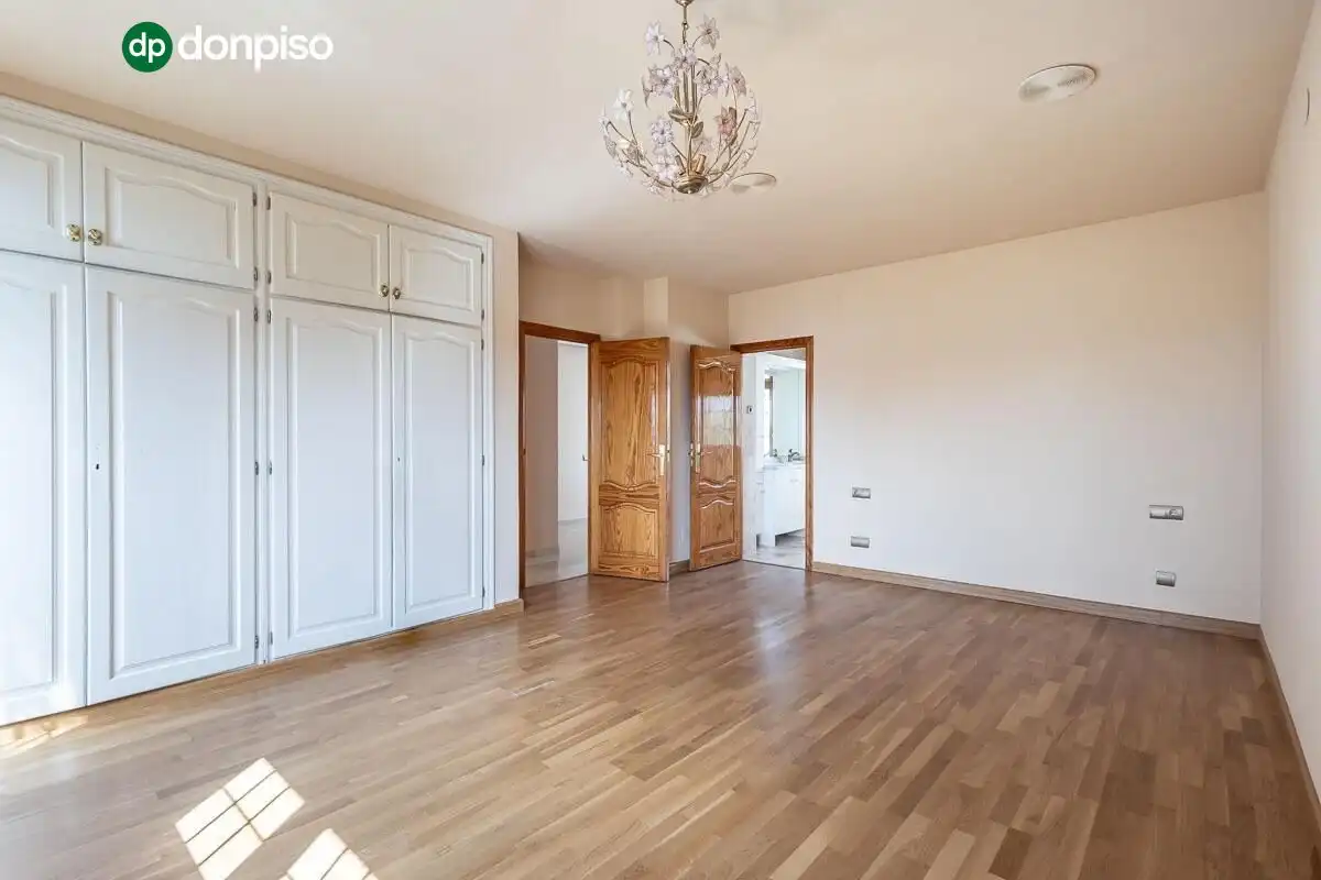 Maison avec terrasse à vendre à Calle ARCES UR.MONTELUZ, imagen 24