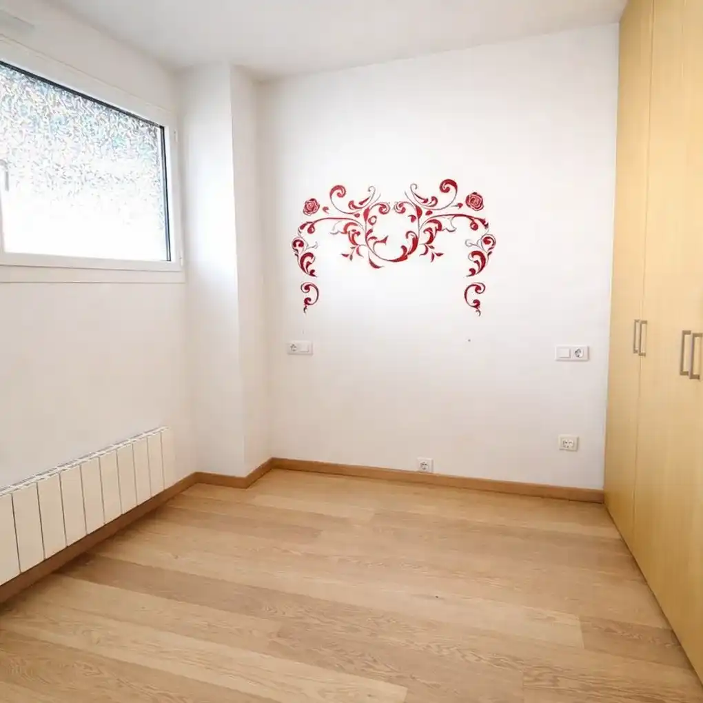 Habitación de Piso en venta en Vitoria - Gasteiz con Calefacción, Parquet y Terraza
