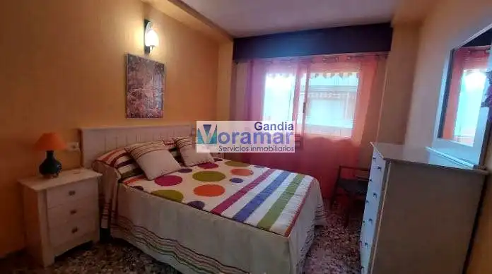Bedroom of Flat for rent in Gandia